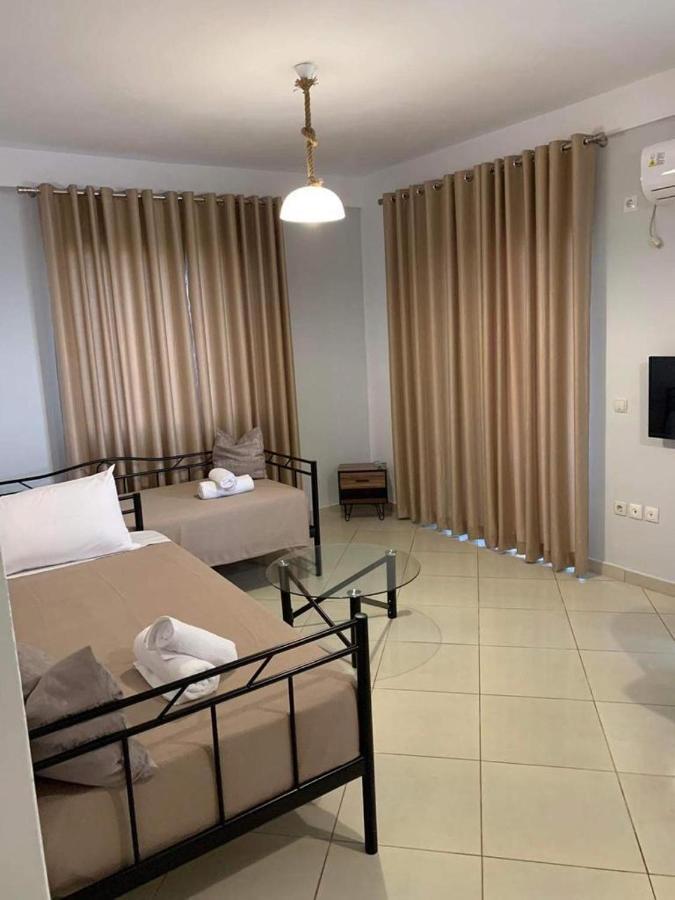 Mediterranean Apartments Himare Exterior foto